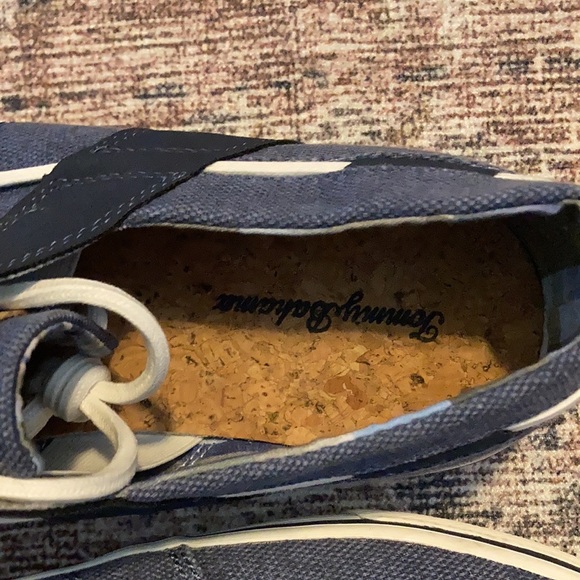 Tommy Bahama Boat Shoes - Picture 1 of 3
